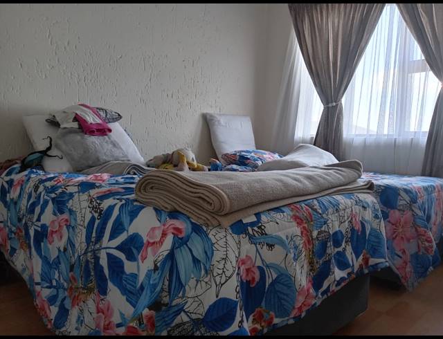 2 BEDROOM SECTIONAL TITLE FOR SALE IN BEYERS PARK